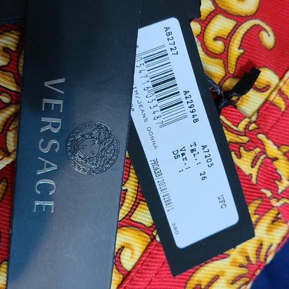 VERSACE Red Gold Denim Baroco Medusa Shorts 26/4 - Picture 13 of 13